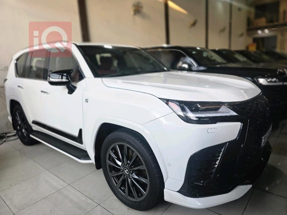 Lexus LX